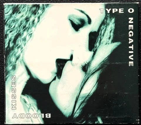 Type O Negative – Bloody Kisses (CD, Reissue, Digipak, Roadrunner Records RR 9003-2 / 168 619 003-2) - Maple City Music