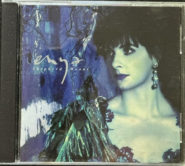 Enya – Shepherd Moons (CD, 1991, Reprise Records 9 26775-2)